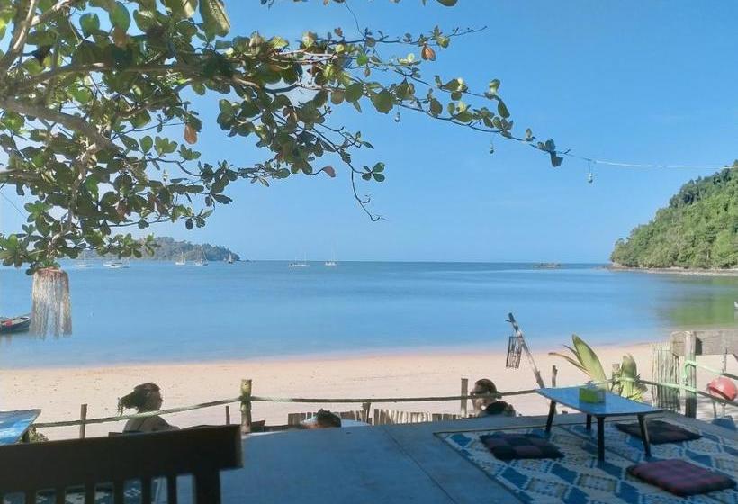 Общежитие Nattida Bungalow & Hashery