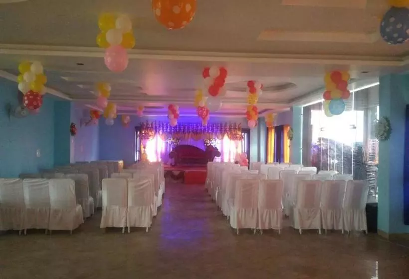 Bedi S Dream Land Hotel & Resort