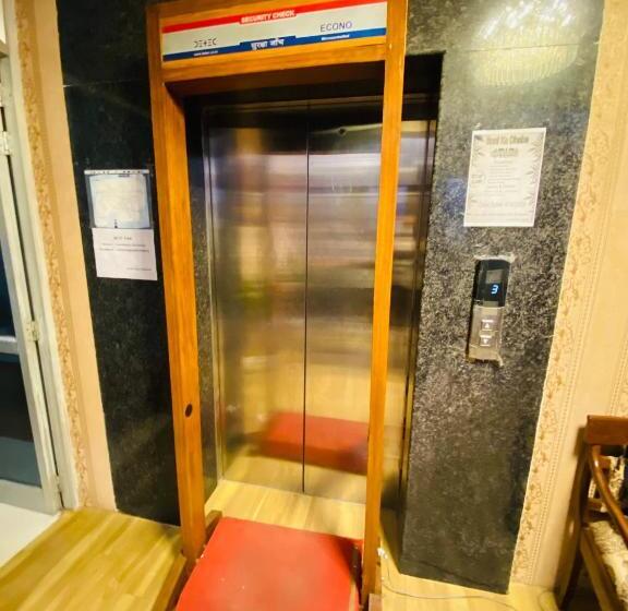 هتل Homestay Ac Dormitory