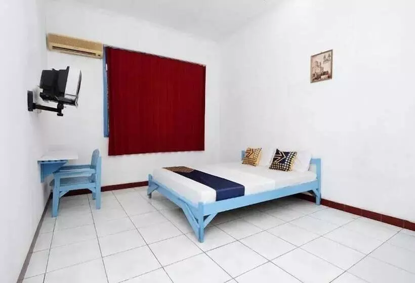 Spot On 2289 Hotel Saudara
