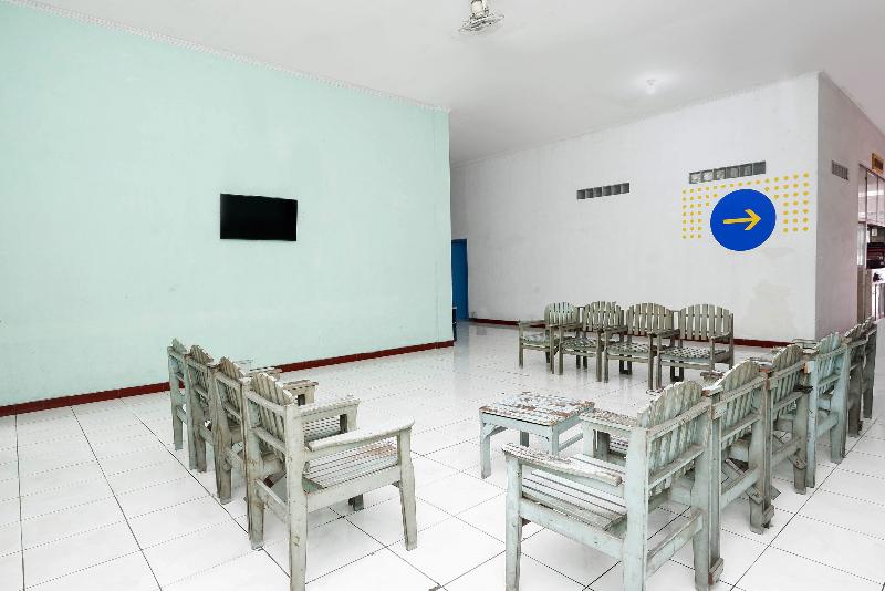 Spot On 2289 Hotel Saudara