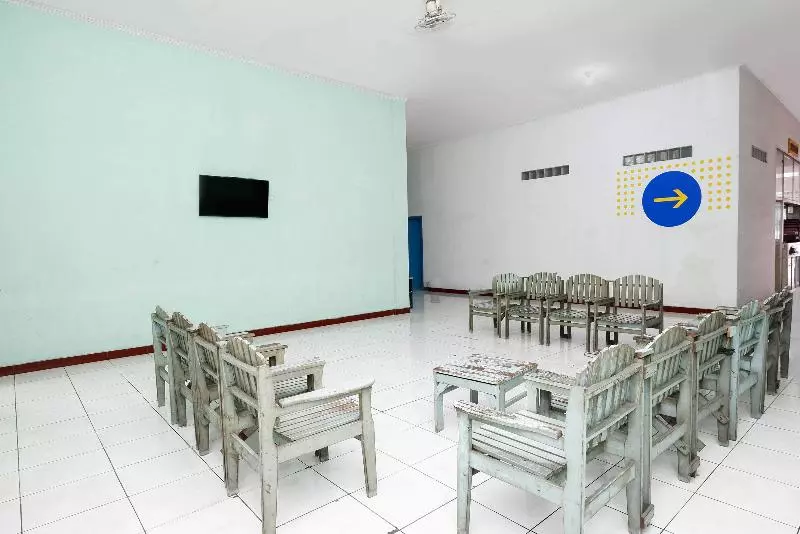 Spot On 2289 Hotel Saudara