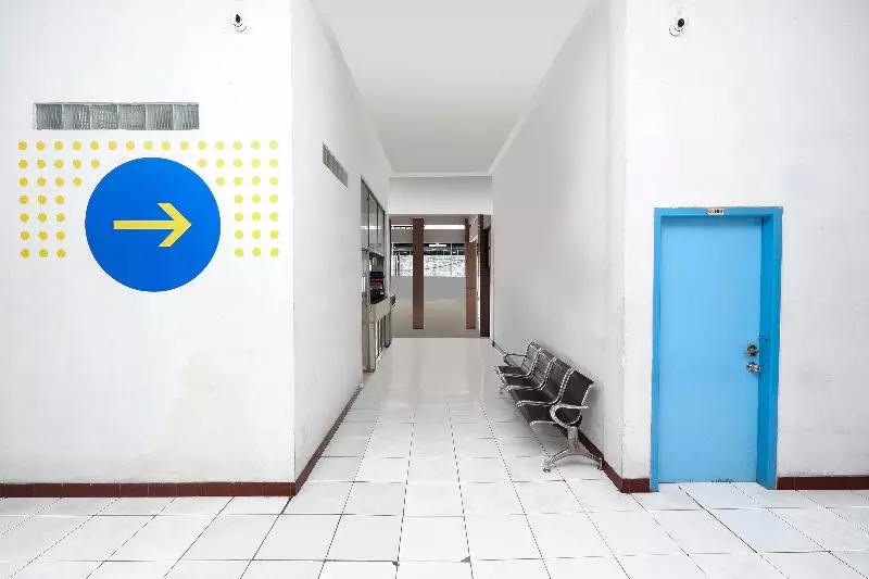 Spot On 2289 Hotel Saudara