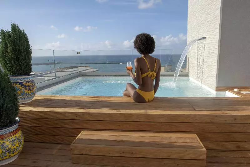 Luxmarì Hotel & Spa