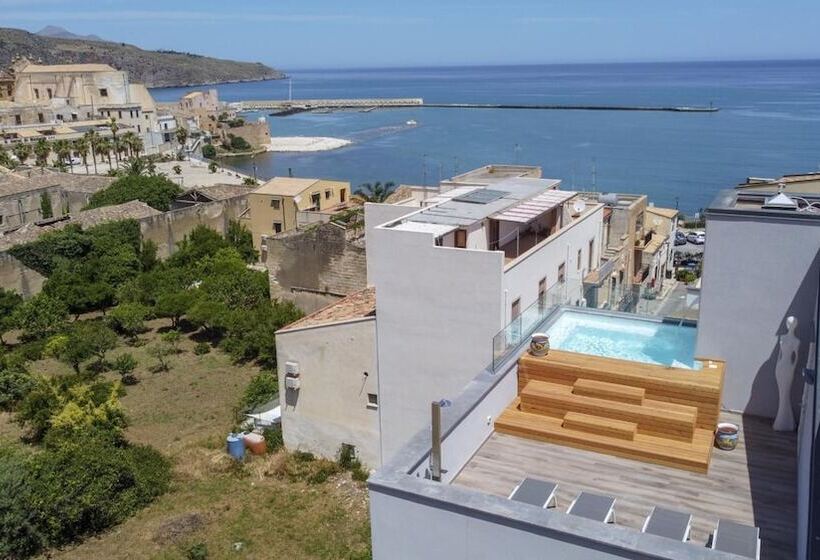 Luxmarì Hotel & Spa