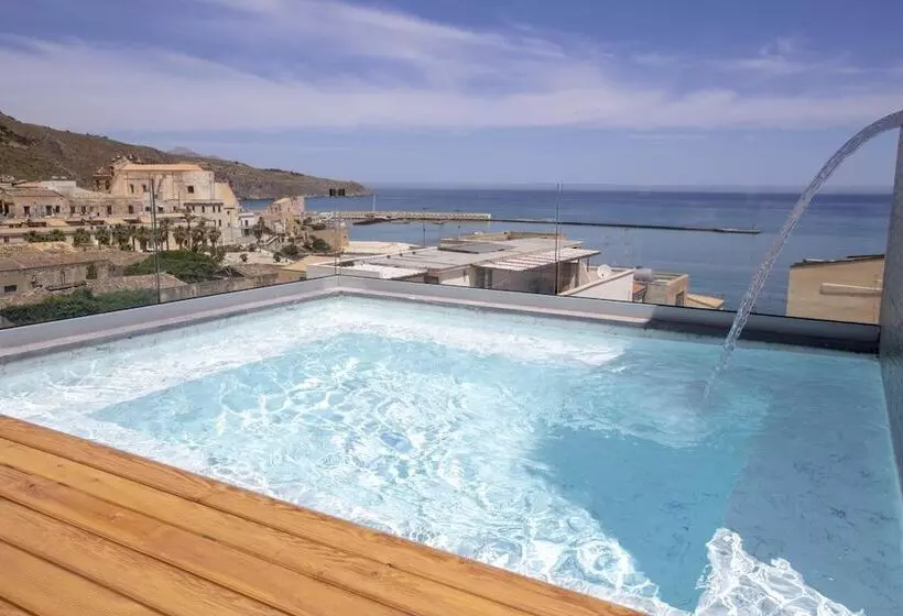 Luxmarì Hotel & Spa