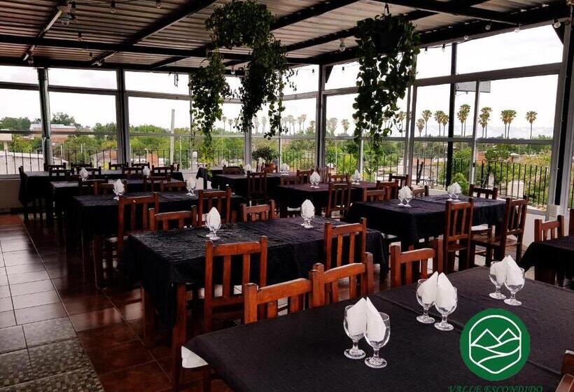 فندق Valle Escondido