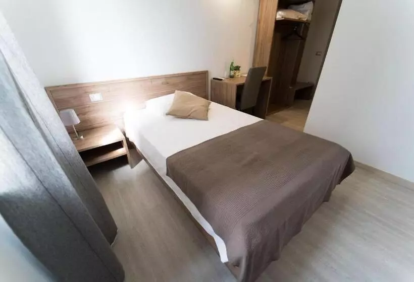 Pensione Claudio Rooms