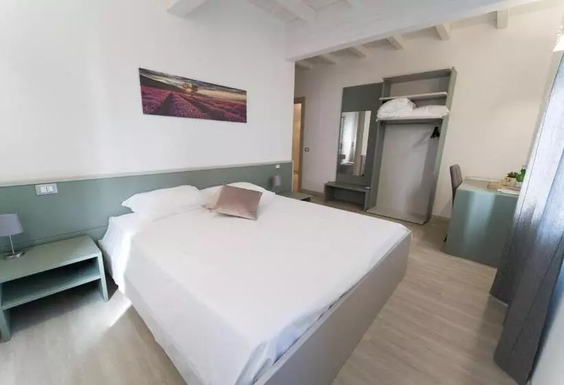 Pensione Claudio Rooms