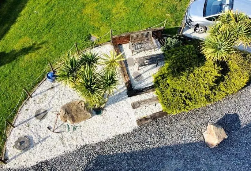 Aamiaismajoitus (B&B) Chambres D Hôtes Chez L Habitant   Bed& Breakfast Homestay