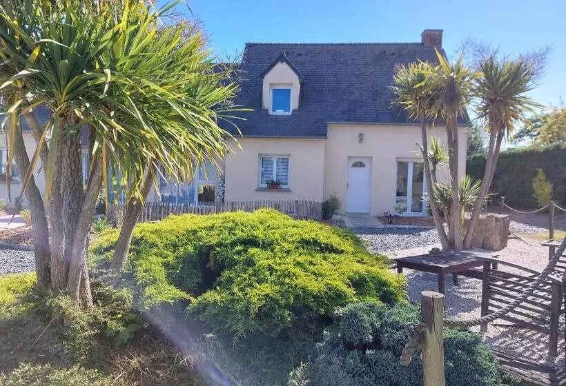 Aamiaismajoitus (B&B) Chambres D Hôtes Chez L Habitant   Bed& Breakfast Homestay