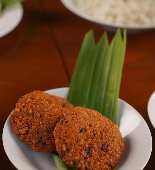 Отель Monaara Leisure   Anuradhapura