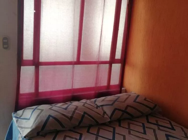 پانسیون Posada El Mesón Xela