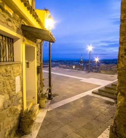 Aamiaismajoitus (B&B) Bed And Relax Il Maniero