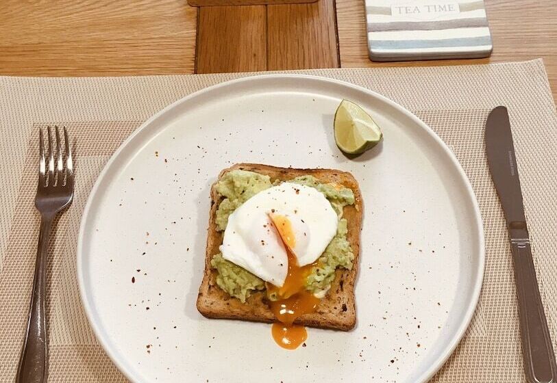 ベッドアンドブレックファースト The Annexe @ Elmbank   Adults Only