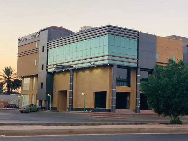 هتل Lova Suites