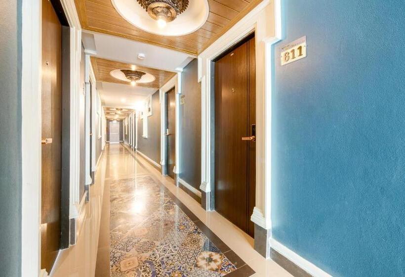 فندق Oyo 458 Nakorn Siam Boutique