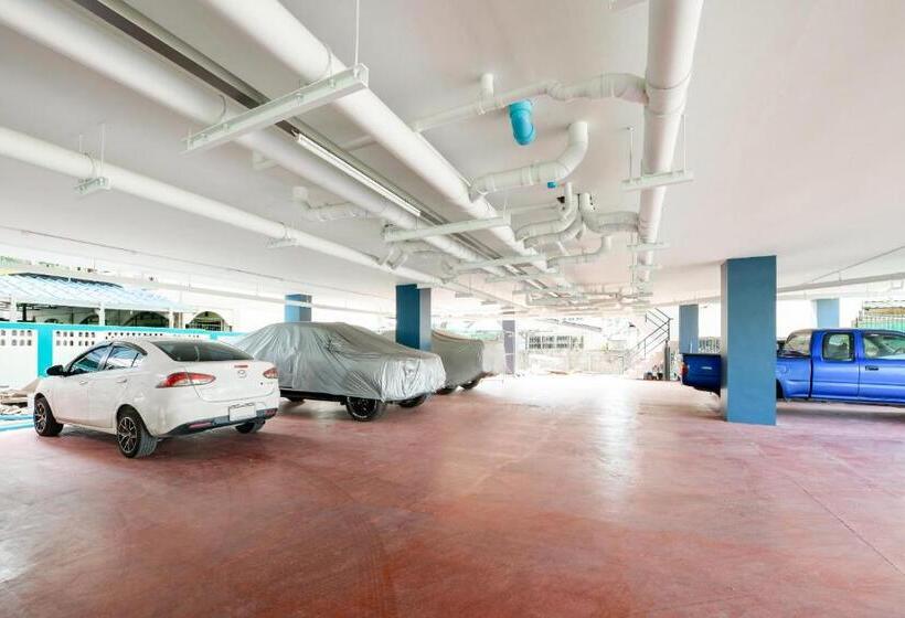 فندق Oyo 458 Nakorn Siam Boutique