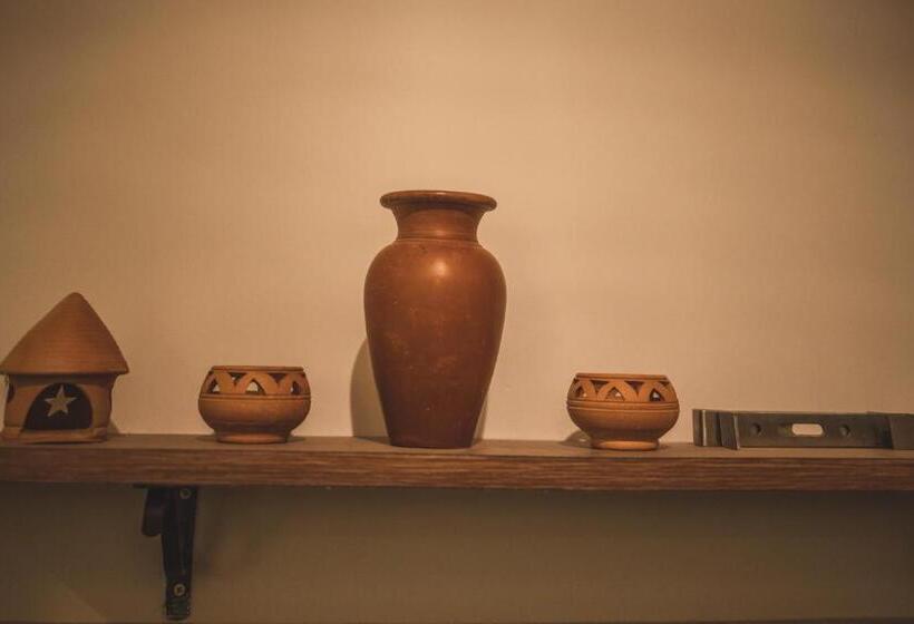 فندق Amber Rooms