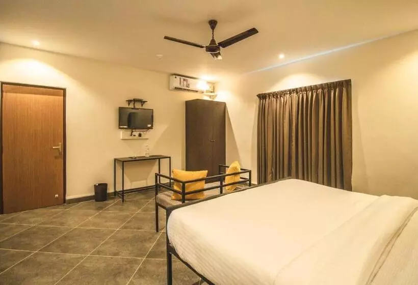 ホテル Amber Rooms