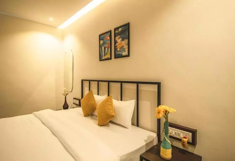 ホテル Amber Rooms