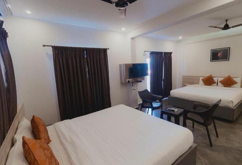 فندق Amber Rooms