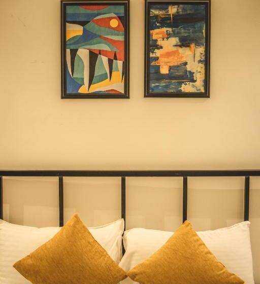 فندق Amber Rooms