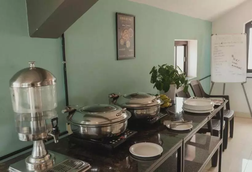 ホテル Amber Rooms