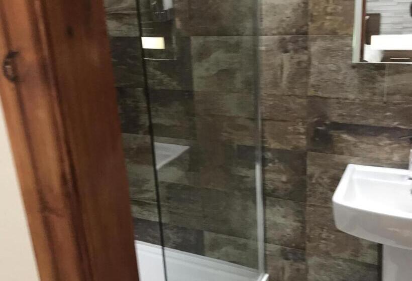 Hotelli Budget Hayat Express