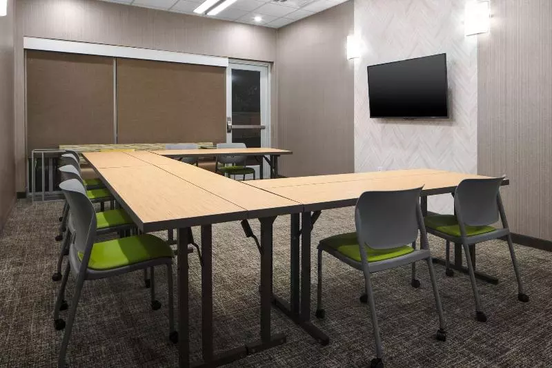 ホテル Springhill Suites Winchester