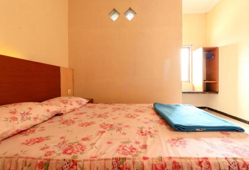 Szálloda The Joglo Family