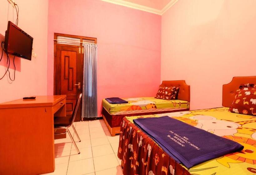 Szálloda The Joglo Family