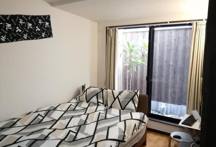 Pensió 京の宿 西大路 Familie