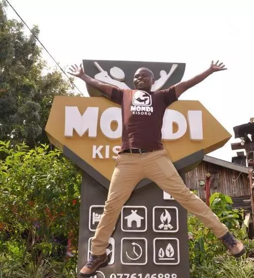تختخواب و صبحانه Mondi Lodge Kisoro