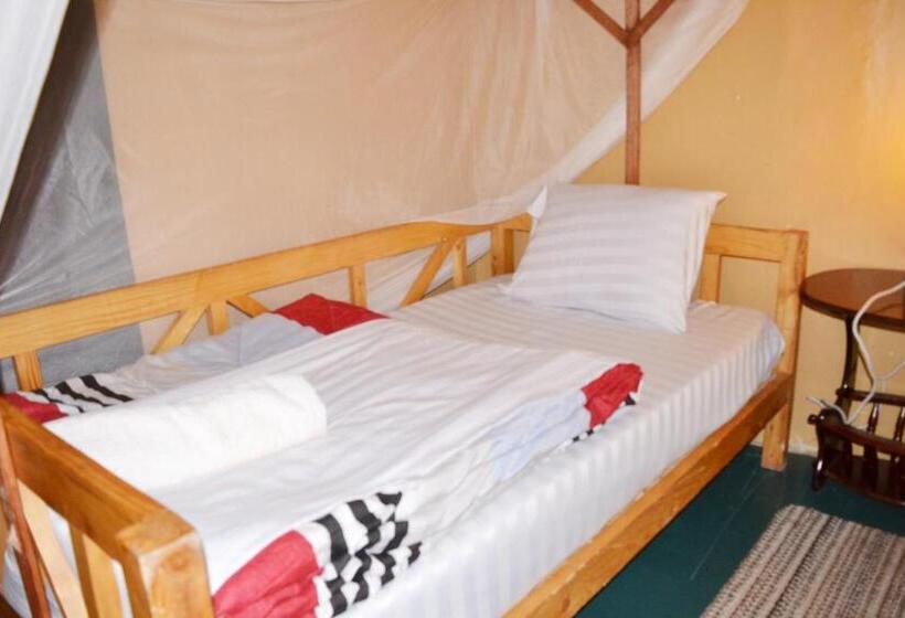 تختخواب و صبحانه Mondi Lodge Kisoro