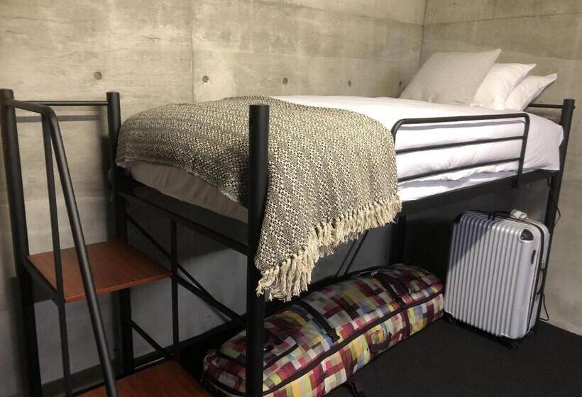 Bed & Breakfast The Joint