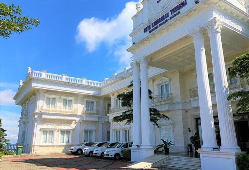 בית מלון כפרי Beth Kasegaran Theresia