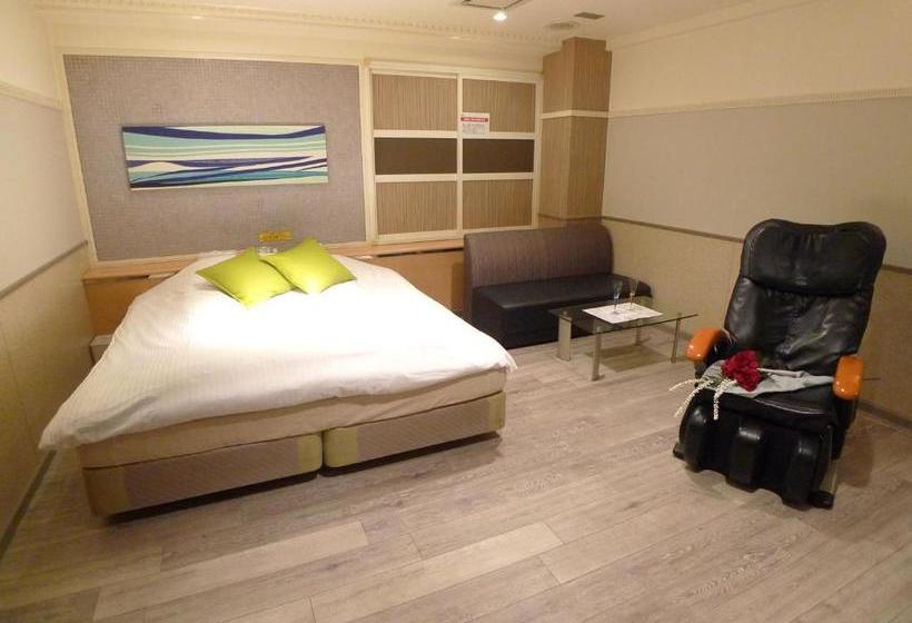 Отель Golf Hodogaya