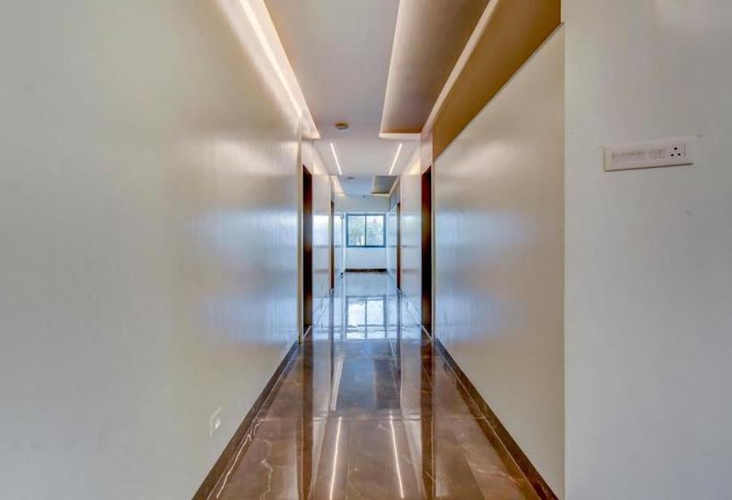 Отель Oyo 63444  Ganesh Executive