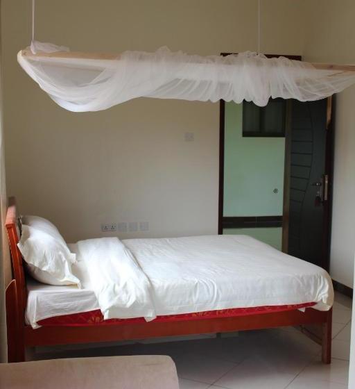 Hotel Petit Saigon Beach