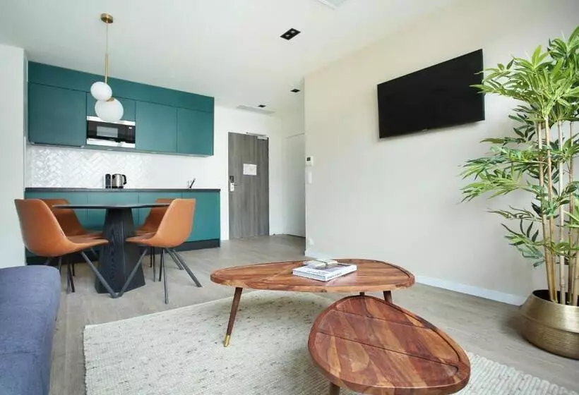 Hotelli Yays Paris Issy By Numa