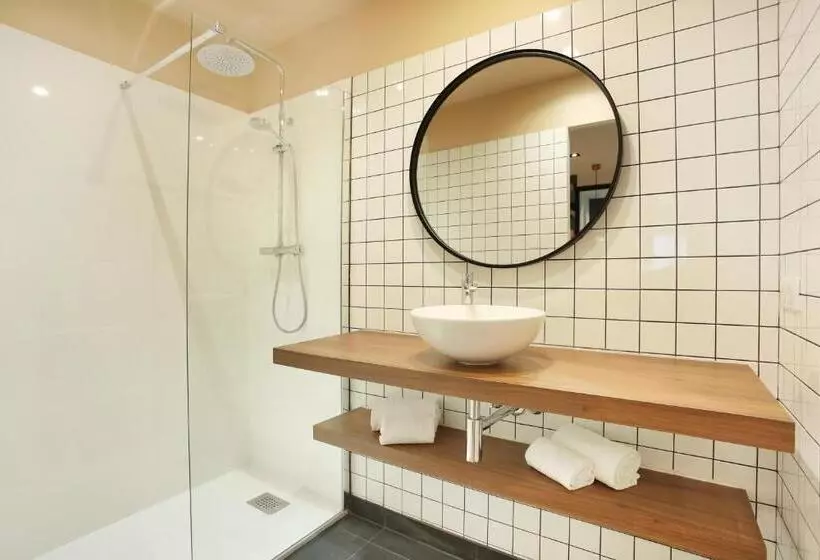 Hotelli Yays Paris Issy By Numa