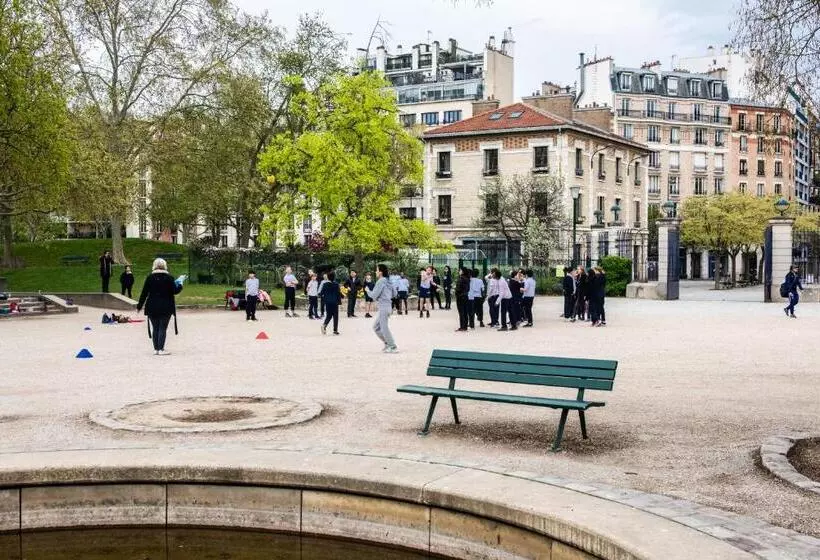 Hotelli Yays Paris Issy By Numa