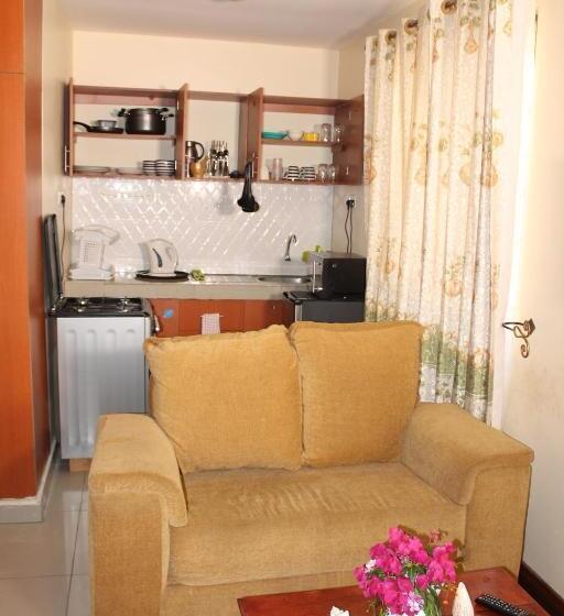 Oluwa Seun Beach Cottages, Mtwapa