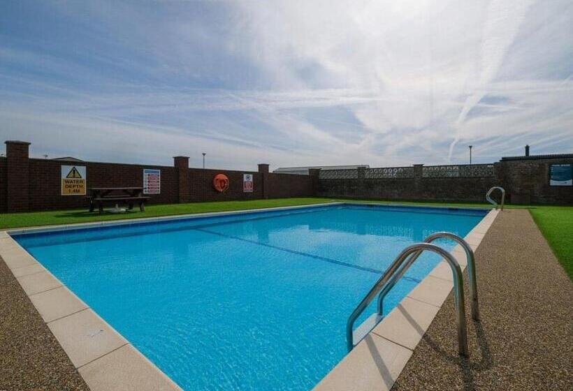 Курорт Cockerham Sands