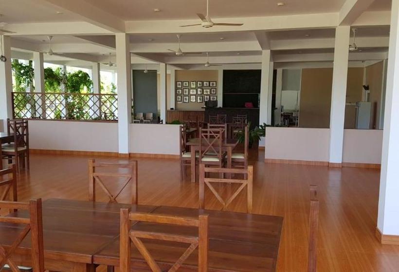 Курорт Aqua House Hotel Yala