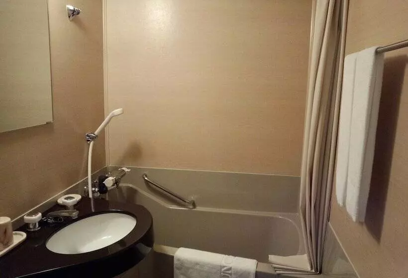 Fujio Pension Madarao Apartment Hotel & Restaurant