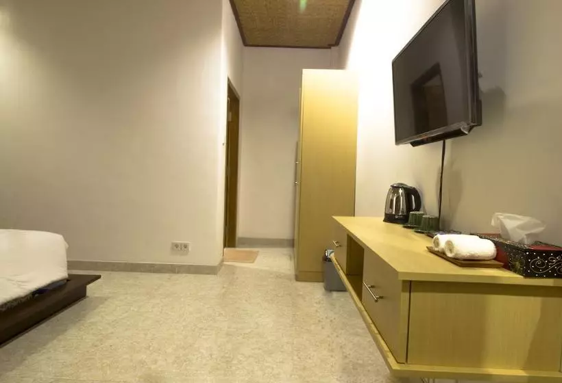 هتل Riin Villa Lovina