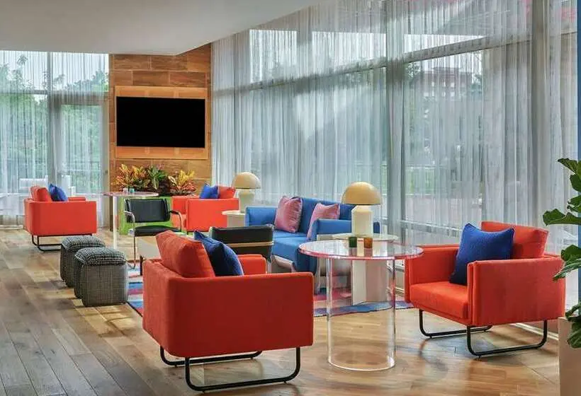 ホテル Graduate By Hilton Cincinnati