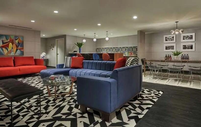 ホテル Graduate By Hilton Cincinnati